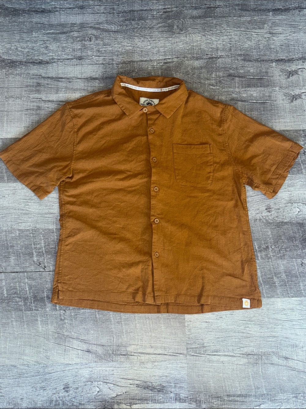 Free Planet Good Times Sunny Days Short Sleeve Button Down Shirt